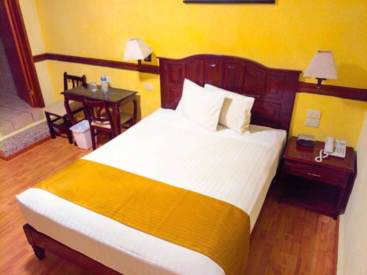 Hotel Madan Cardenas ภายนอก รูปภาพ
