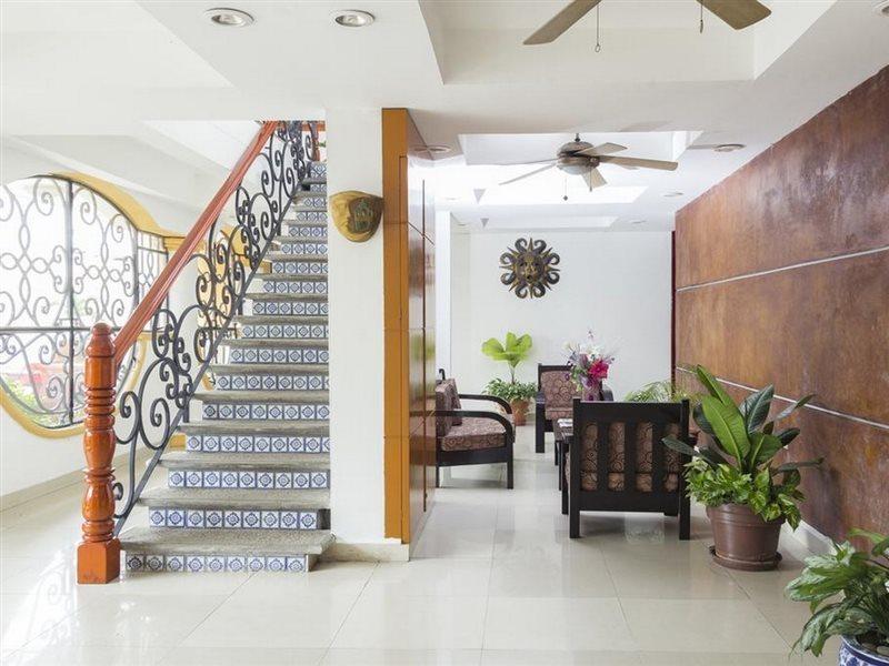 Hotel Madan Cardenas ภายนอก รูปภาพ