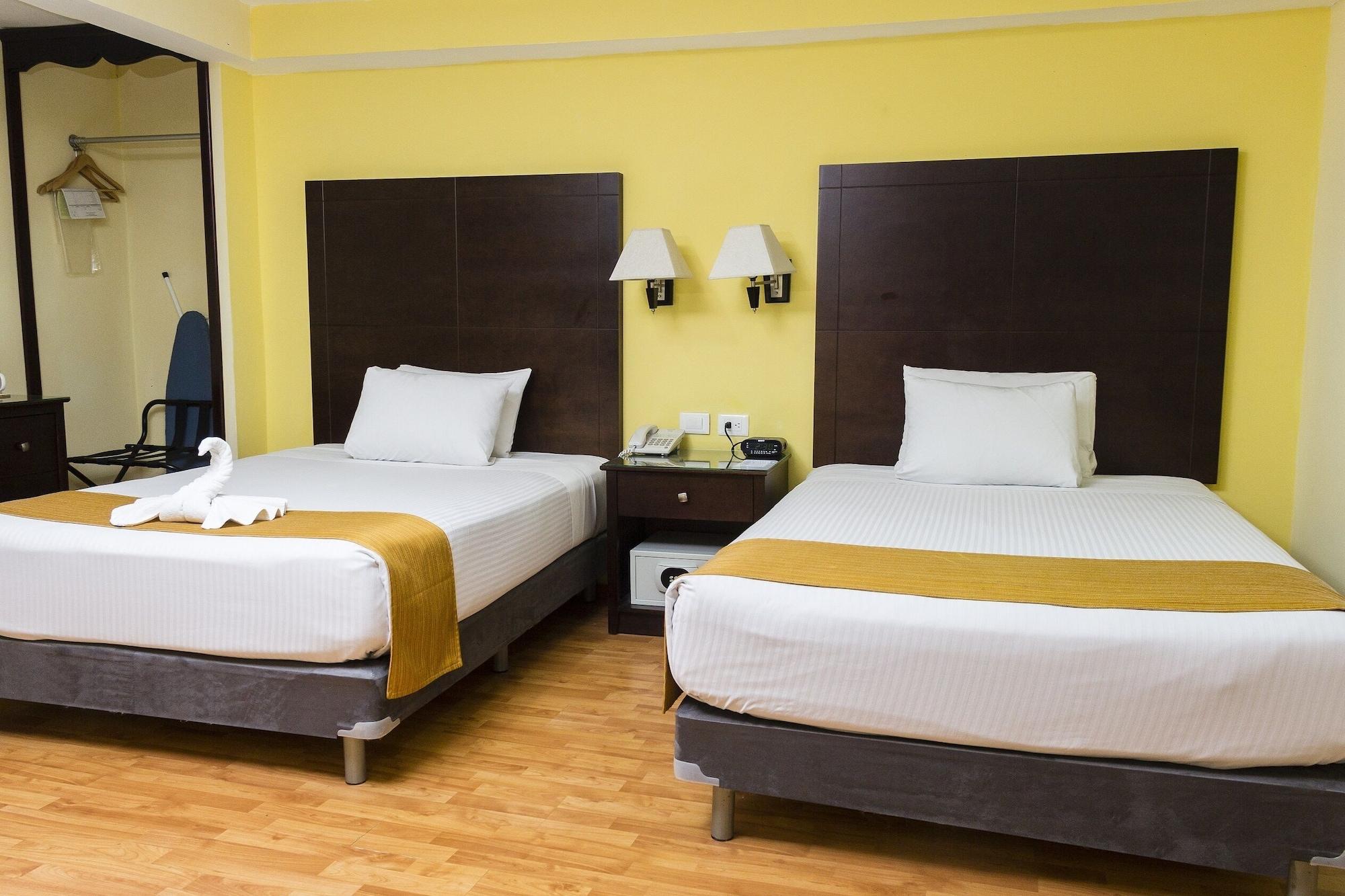 Hotel Madan Cardenas ภายนอก รูปภาพ