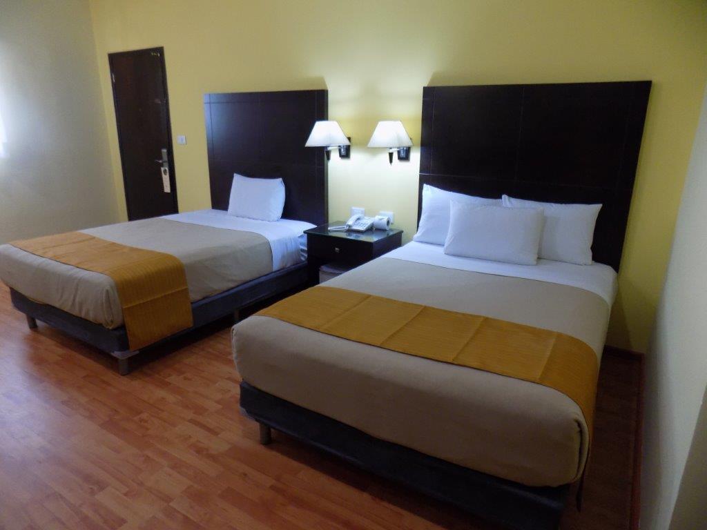 Hotel Madan Cardenas ภายนอก รูปภาพ