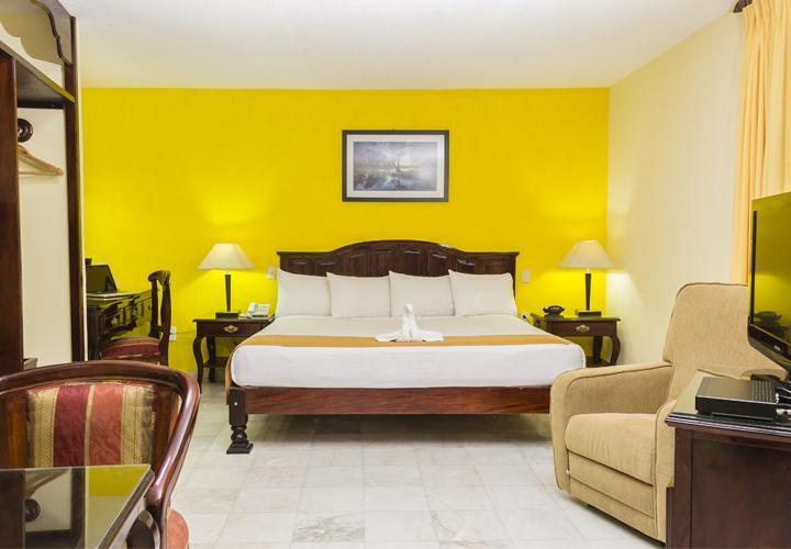 Hotel Madan Cardenas ภายนอก รูปภาพ